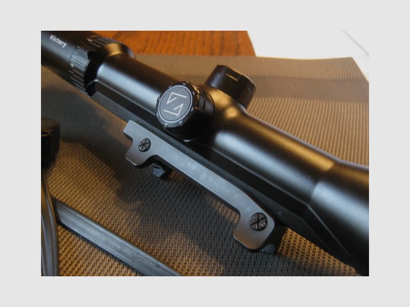 TOP  Generation-II  ZEISS VICTORY Varipoint M 3-12x56 iC T* mit Absehen-60 und originaler Blaser-Sattelmontage ! Ähnlich HT -V4-V6-V8-Z6-Z8-Swarovski-LEICA-S&B-IOR-R93-R8-D99-BD14-K95