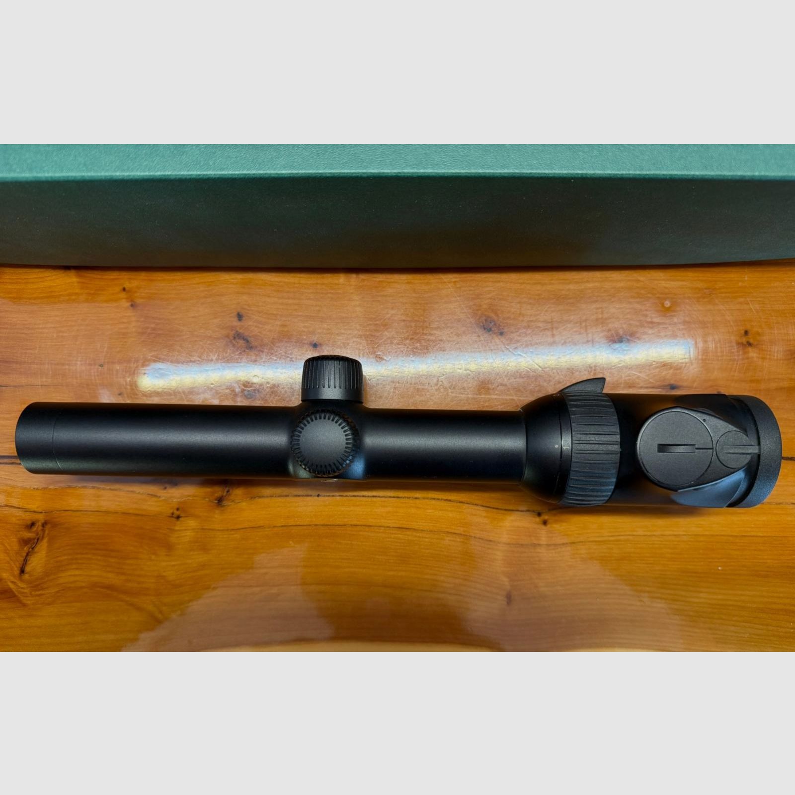 Swarovski Z6i 1-6x24 SR – Reticolo 4-I – Binario Swarovski – Vetro da caccia per battuta