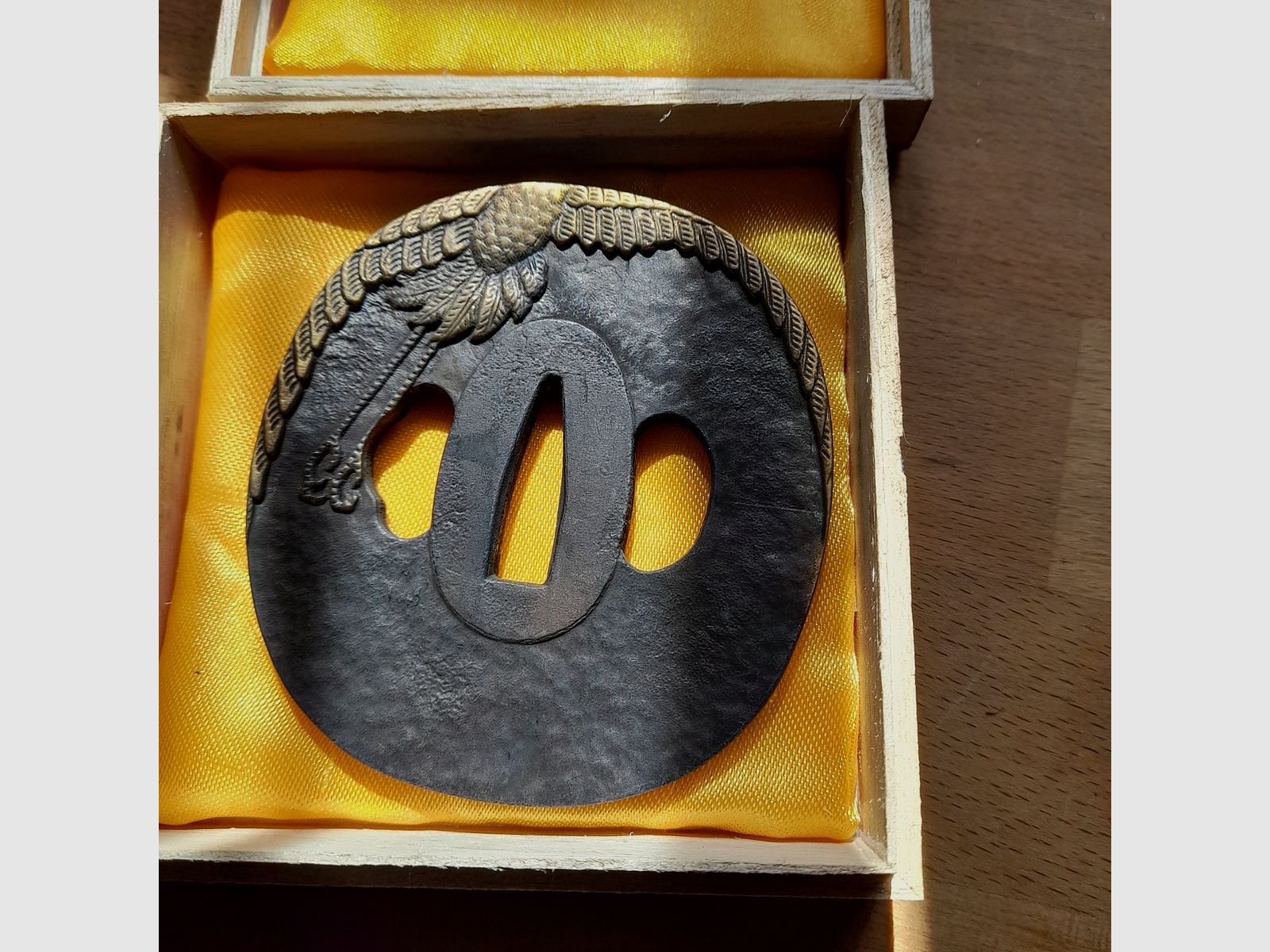 TSUBA – Hochwertige Messing Tsuba Kuren (Stichblatt) Handschutz für Schwerter