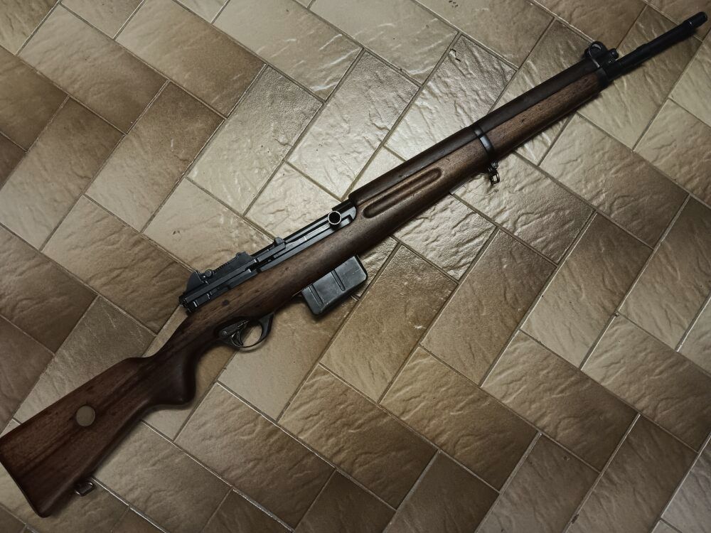 FN - Fabrique Nationale D`Armes De Guerre - Herstal - Belgique Mod. SAFN 49