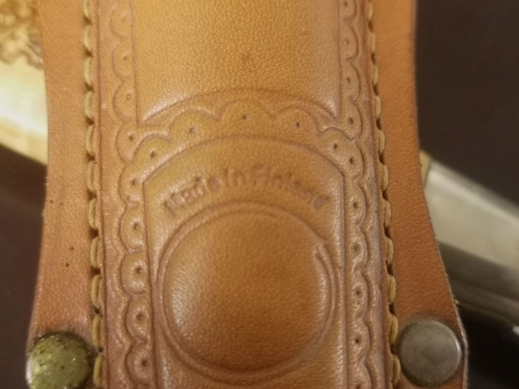 Coltello finlandese originale Vintage in condizioni eccellenti