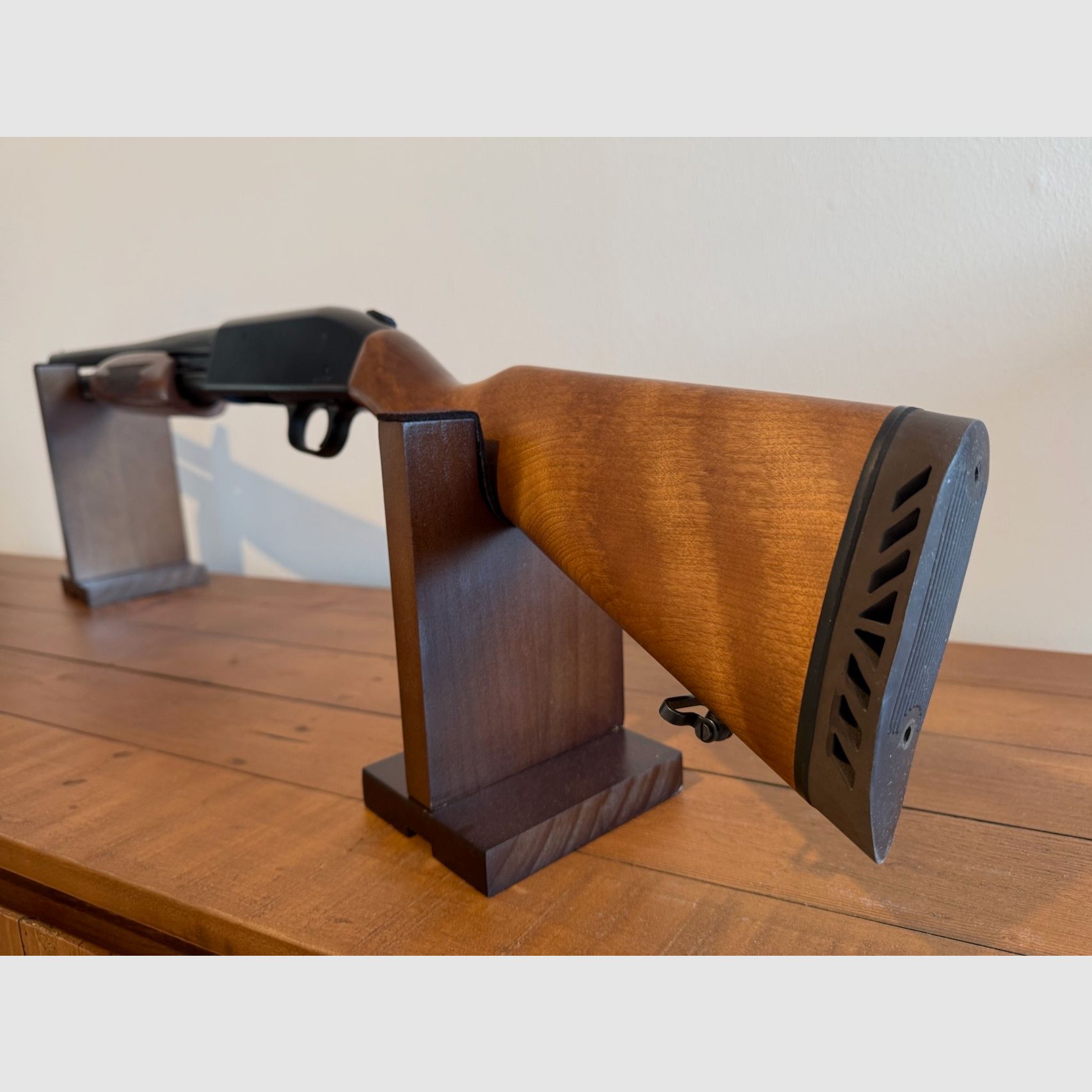 Repetitiegeweer Mossberg 500 A 12/76 Voorhand repetitiegeweer NIEUWSTAAT