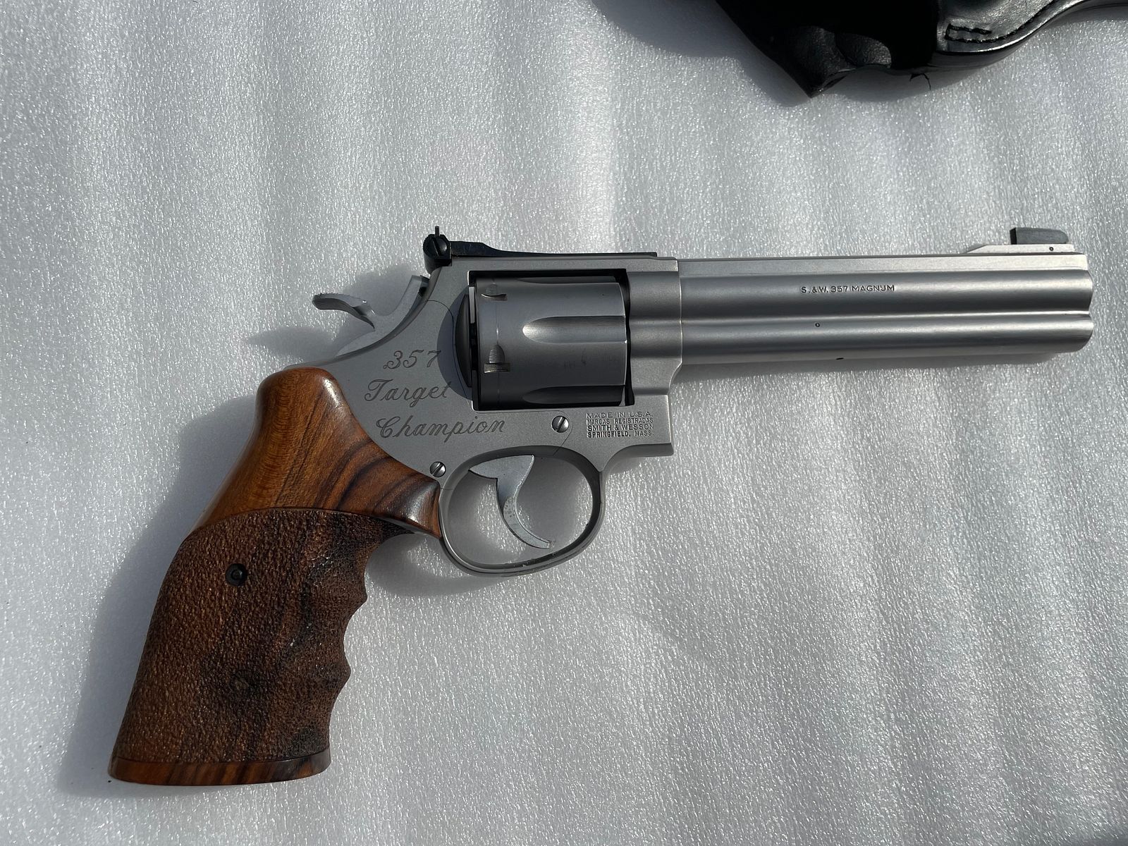 S&W Revolver Mod. 686 Target Champion, 6", cal. .357 Mag., stainl./matt