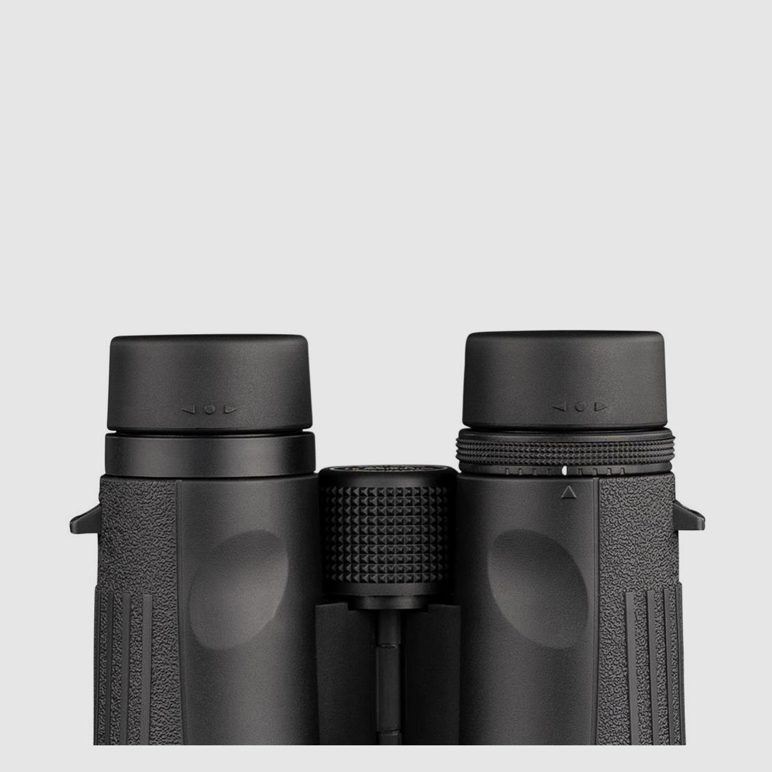 Dörr Outdoor Roof Edge Binoculars Wild View XT 8x42 with Case and Strap