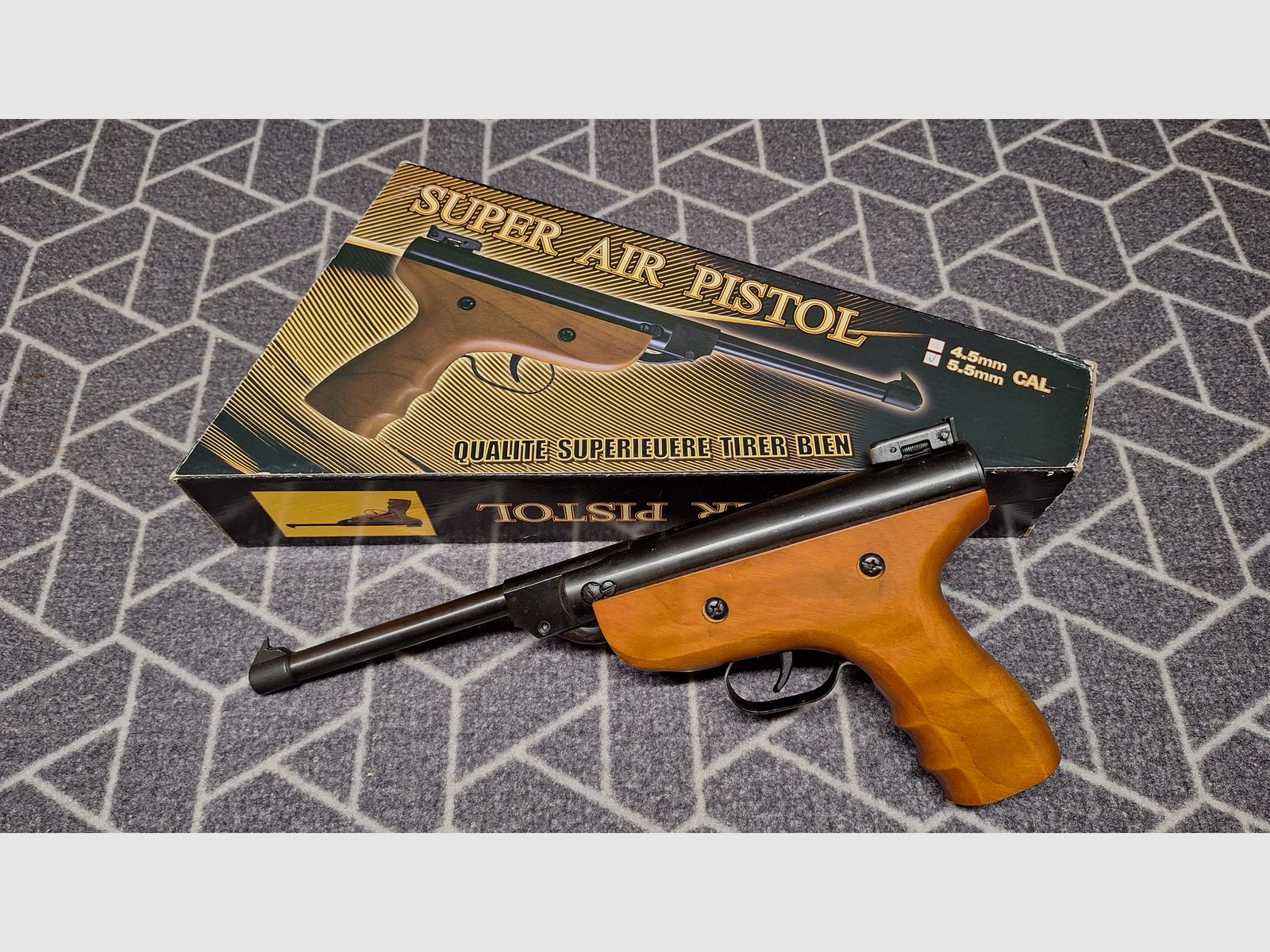 Persluchtpistool "TYTAN Model S2 Super Air Pistol" 5,5mm knikloop verzamelwapen NIEUW!