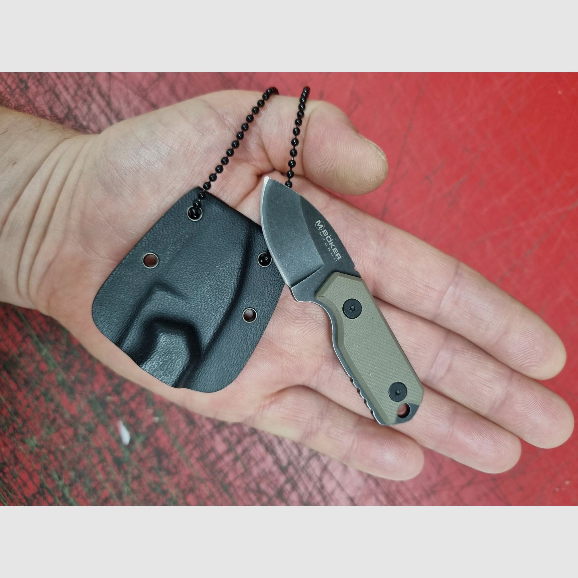 LiL Friend Micro Neckknife Mini Messer mit Halskette