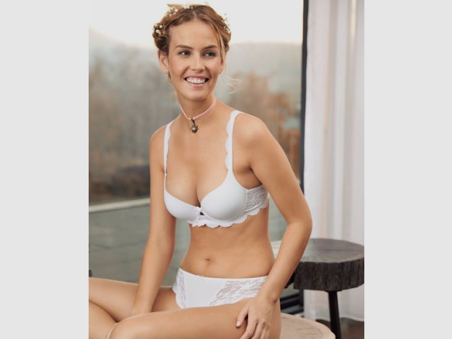 Nina v. C. Dirndl BH glatt, Bild 5 von 6
