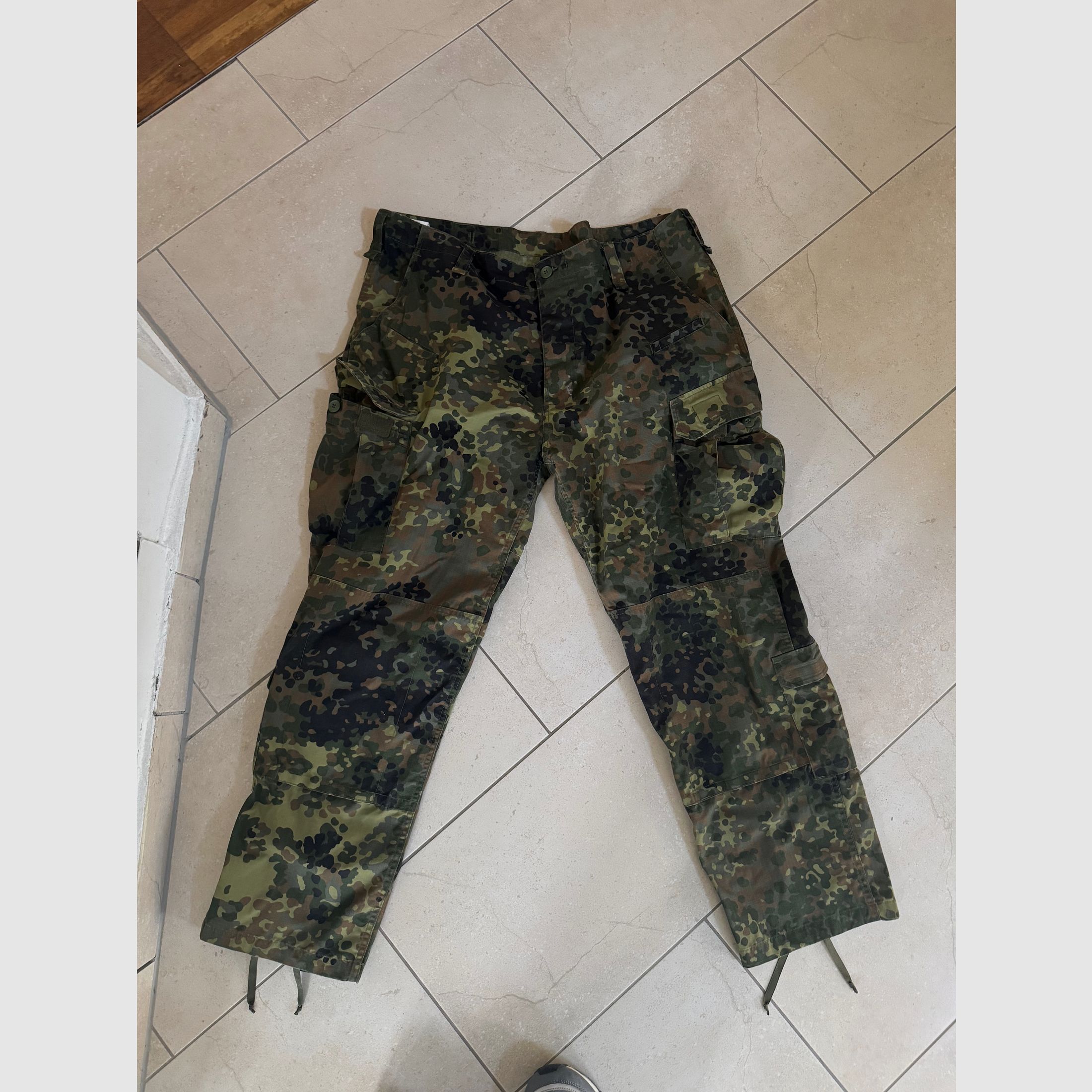 Airsoft Bekleidung komplett im Set