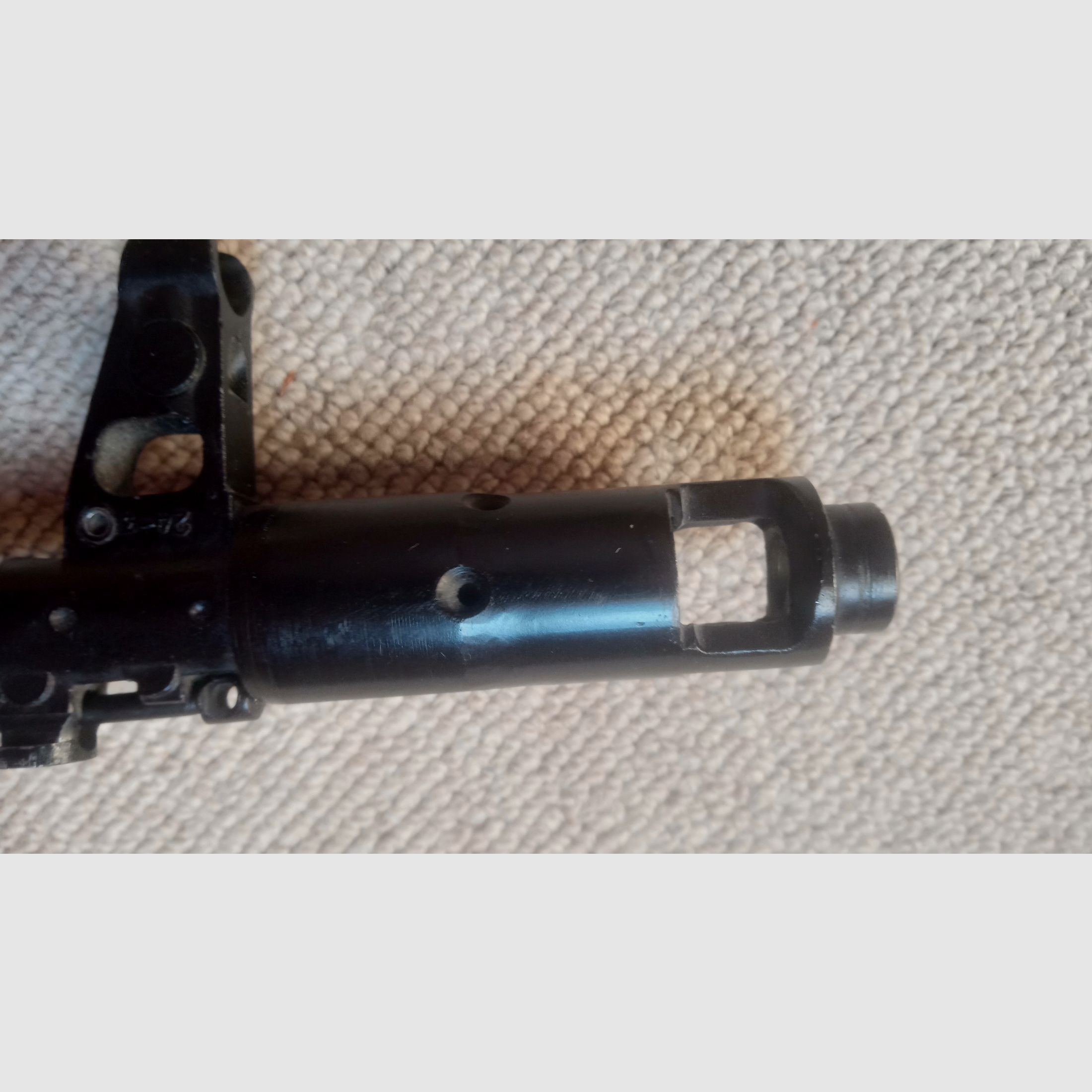 AK-100 24x1,5 Gewinde Flash Hider von Izhmash mit Produktionsnummer (Kompensator / Mündungsbremse / Mündungsfeuerdämpfer)