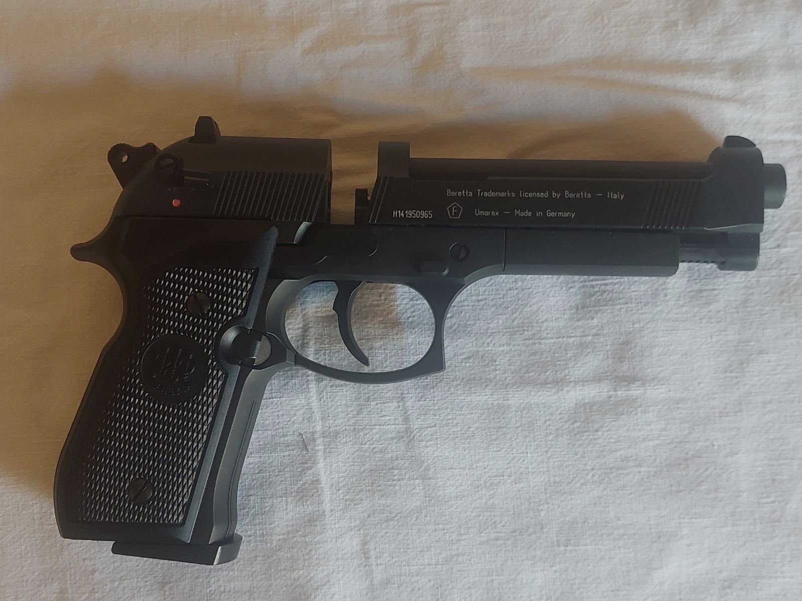 Beretta M92 FS schwarz CO2 4,5mm