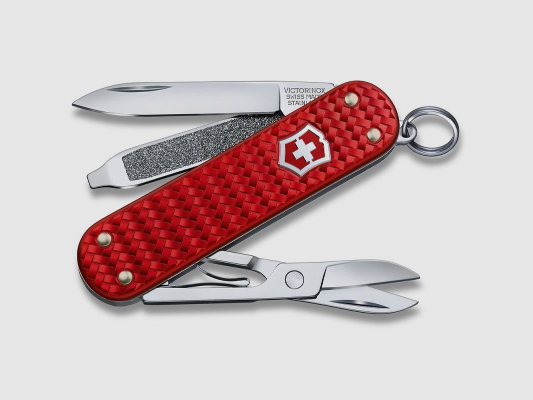 Zakmes VICTORINOX CLASSIC SD PRECIOUS ALOX ICONIC RED, afbeelding 2 van 3