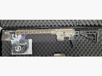 Schmeisser AR15 M5FL .223 Rem. MLok Flat Dark Earth