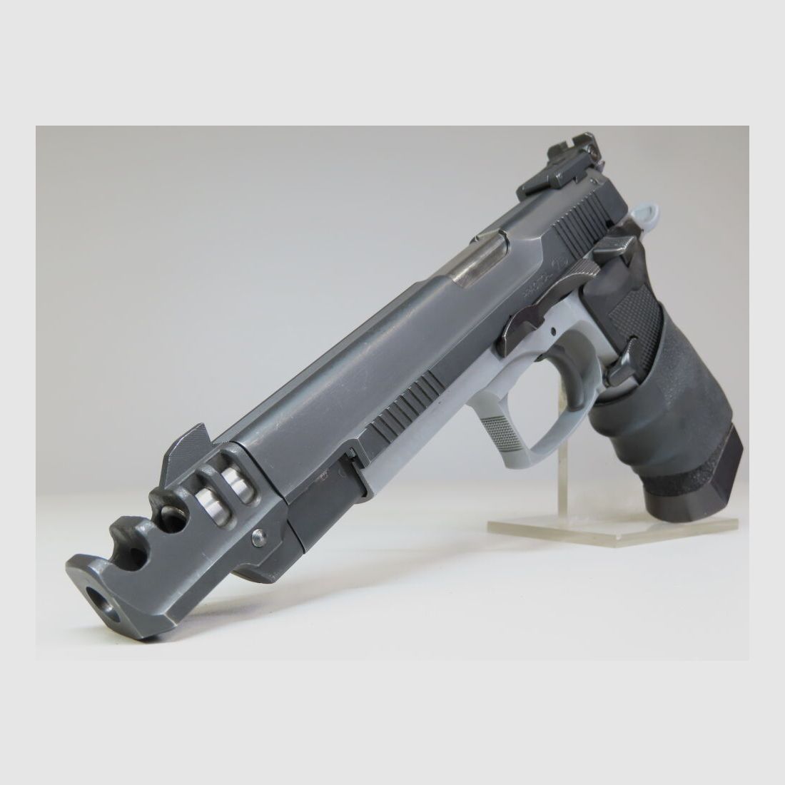 Bernadelli Practical