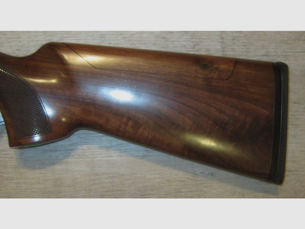 AKKAR SILAH Churchill Sporting