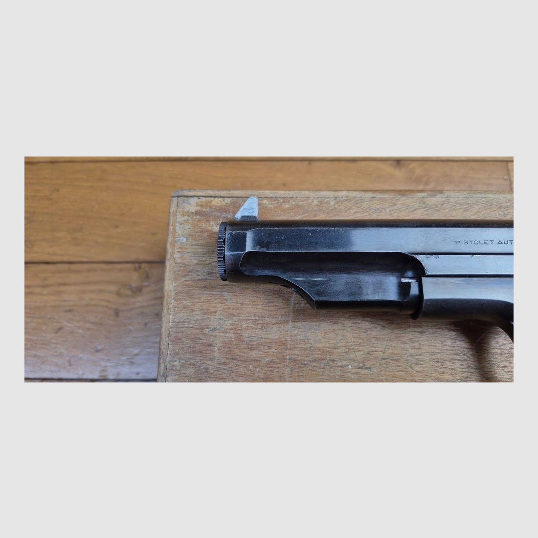 Raro pistola MAB 15 F1 da competizione militare – meno di 300 esemplari ordinati – Calibro 9 para – Scatola originale del modello militare – Raro pezzo emblematico del savoir-faire francese – Secondo caricatore e caricatore – BE/BE+, immagine 5 di 20