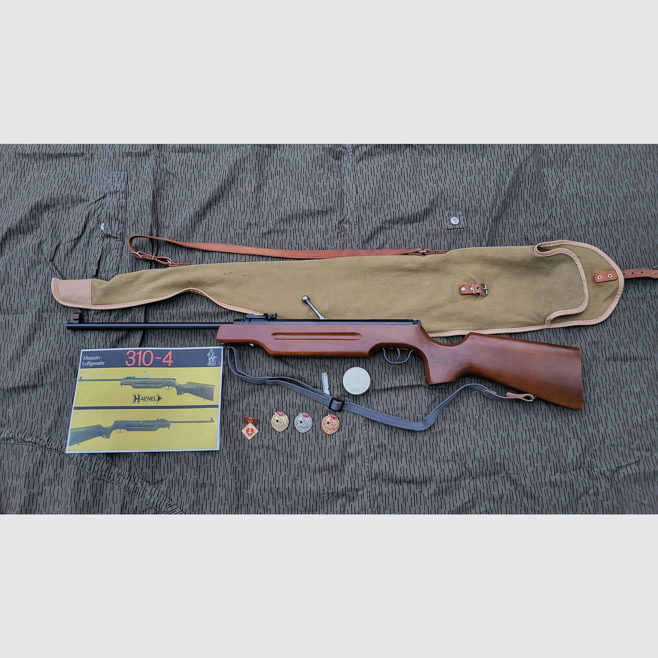 Fusil à air DDR avec chargeur Haenel 310-4 avec sacoche