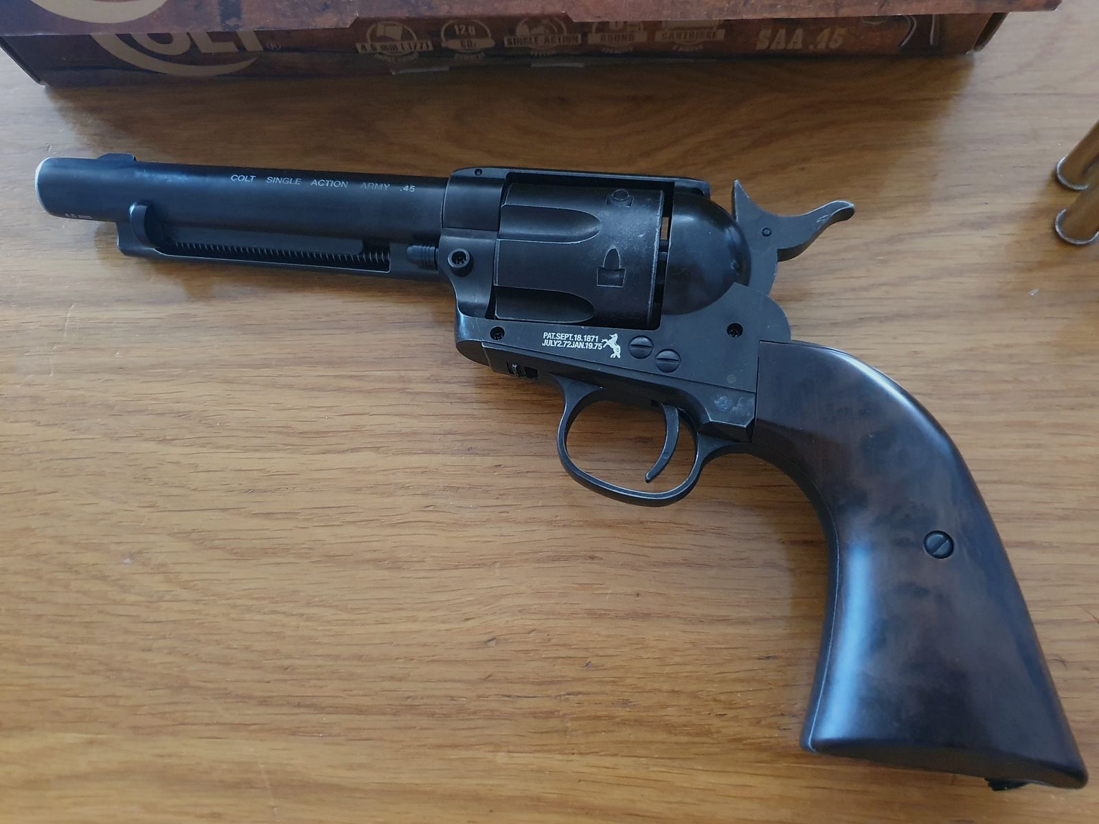 Colt Single Action Army SAA Co2 gezogener Lauf, 4,5 mm Diabolo, inkl. 12 Ladehülsen