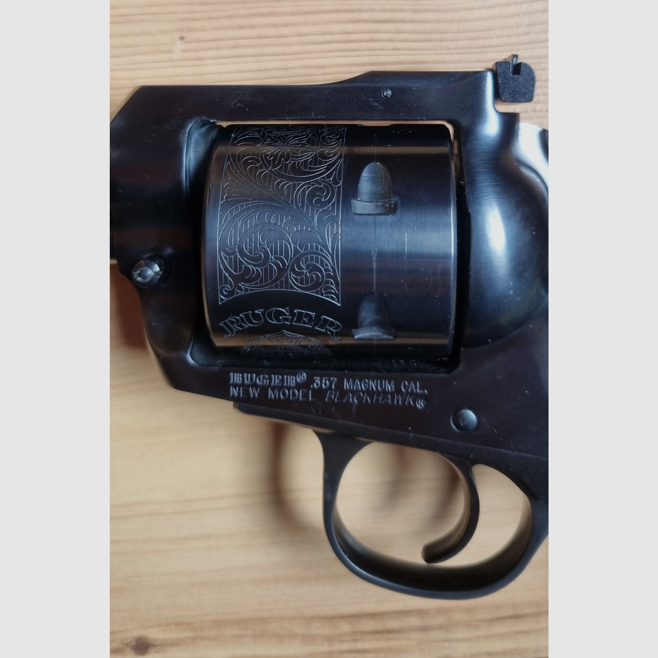 Revólver Ruger .357 Magnum NUEVO MODELO BLACKHAWK RB 35