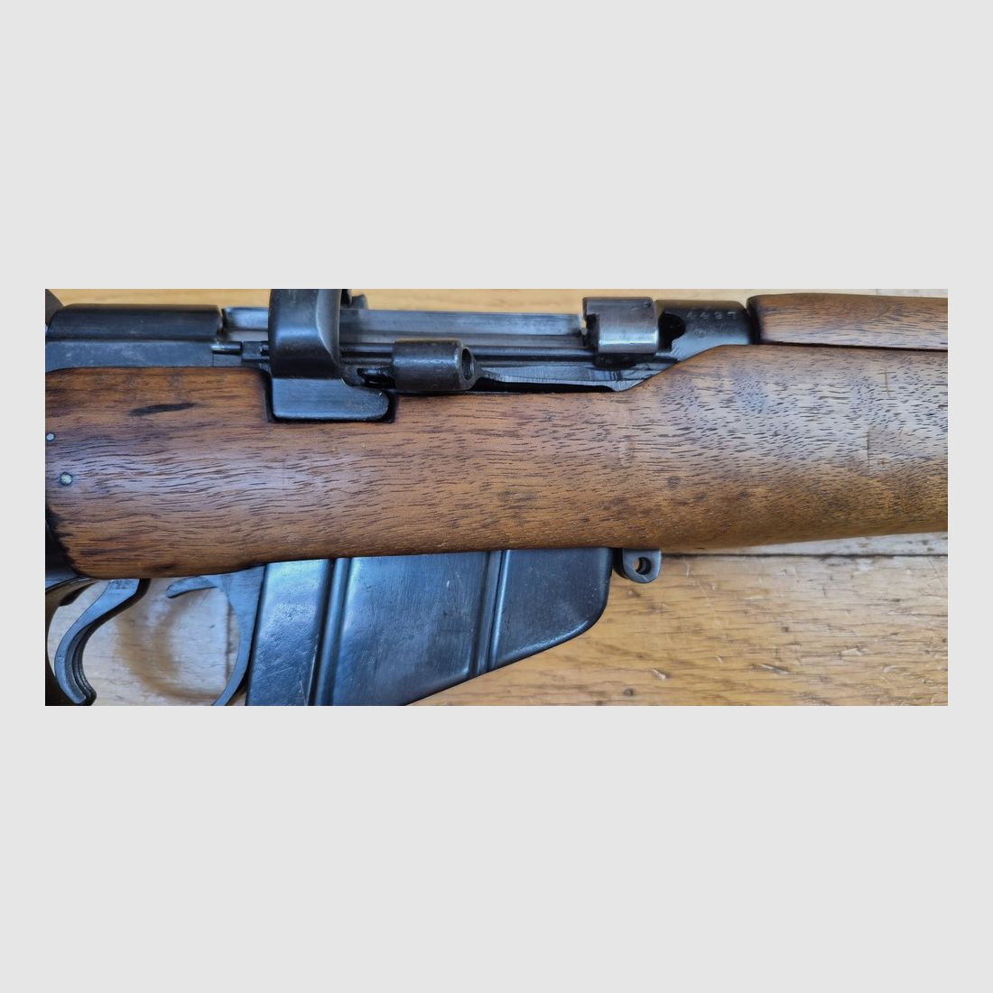 Seltenes englisches Gewehr Lee Enfield MKIII (UND NICHT MKIII(*)!) – Cut-off UND Volleyvisier – Herstellung Enfield 1915! – Originalkaliber 303 Brit. – Monomatrikel! – Alle Teile konform – Guter Lauf – TBE+, Bild 6 von 37