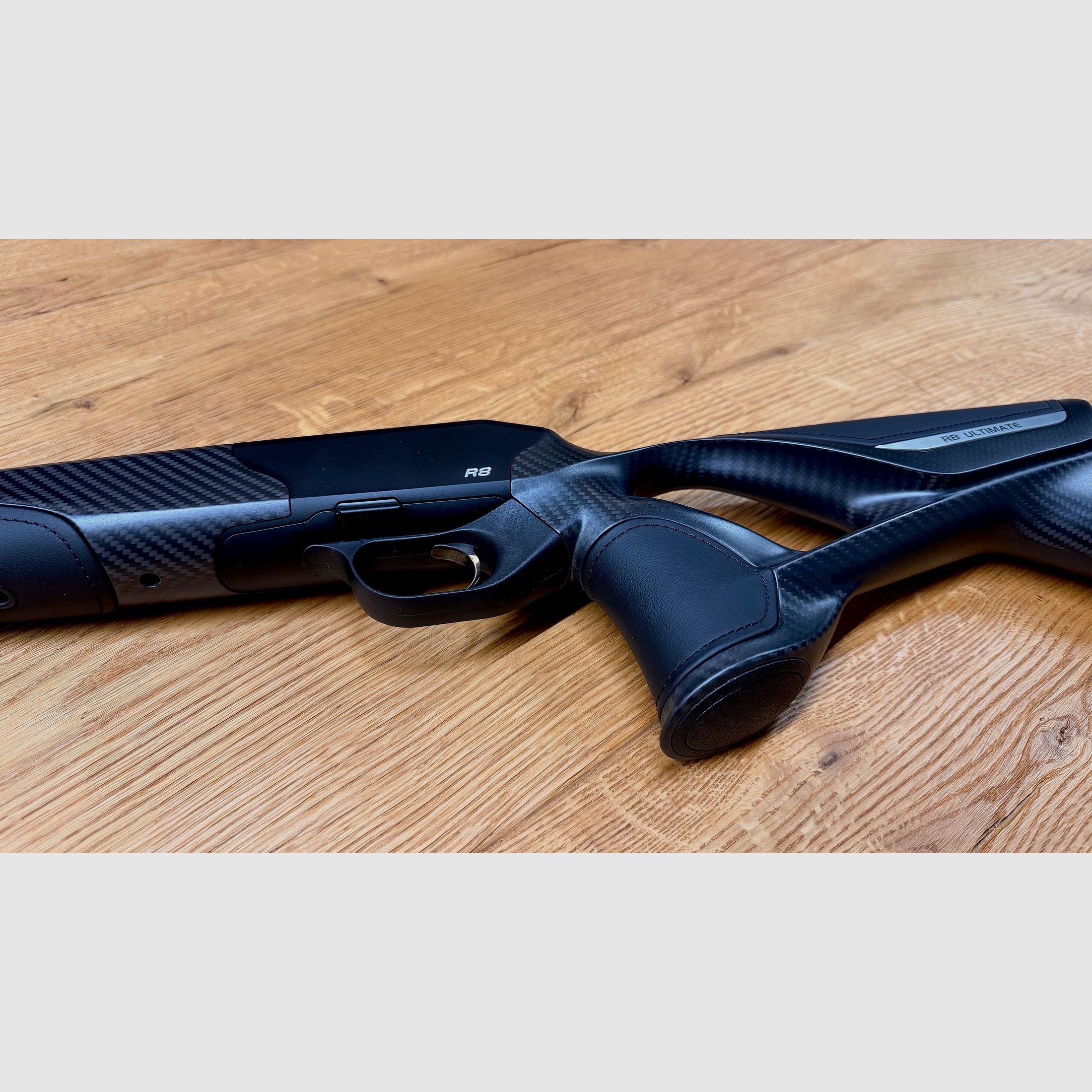 Blaser R8 Ultimate Carbon leather case / Standard version 17mm / Logo silver / Easy Custom leather