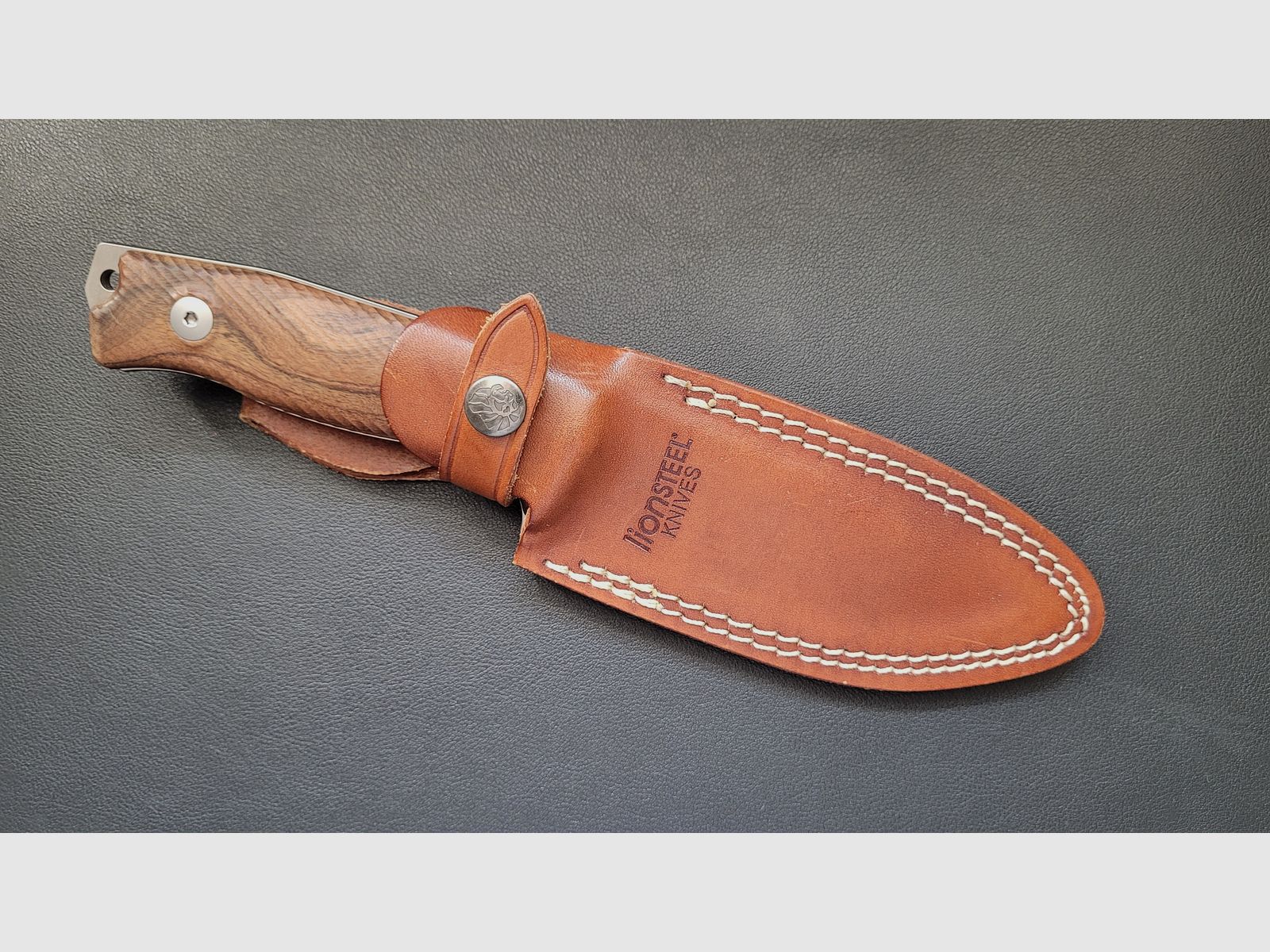 Lionsteel M5 Santoswood – neuwertig 
