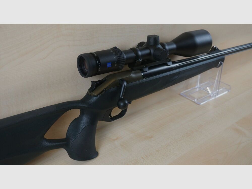Blaser R 8