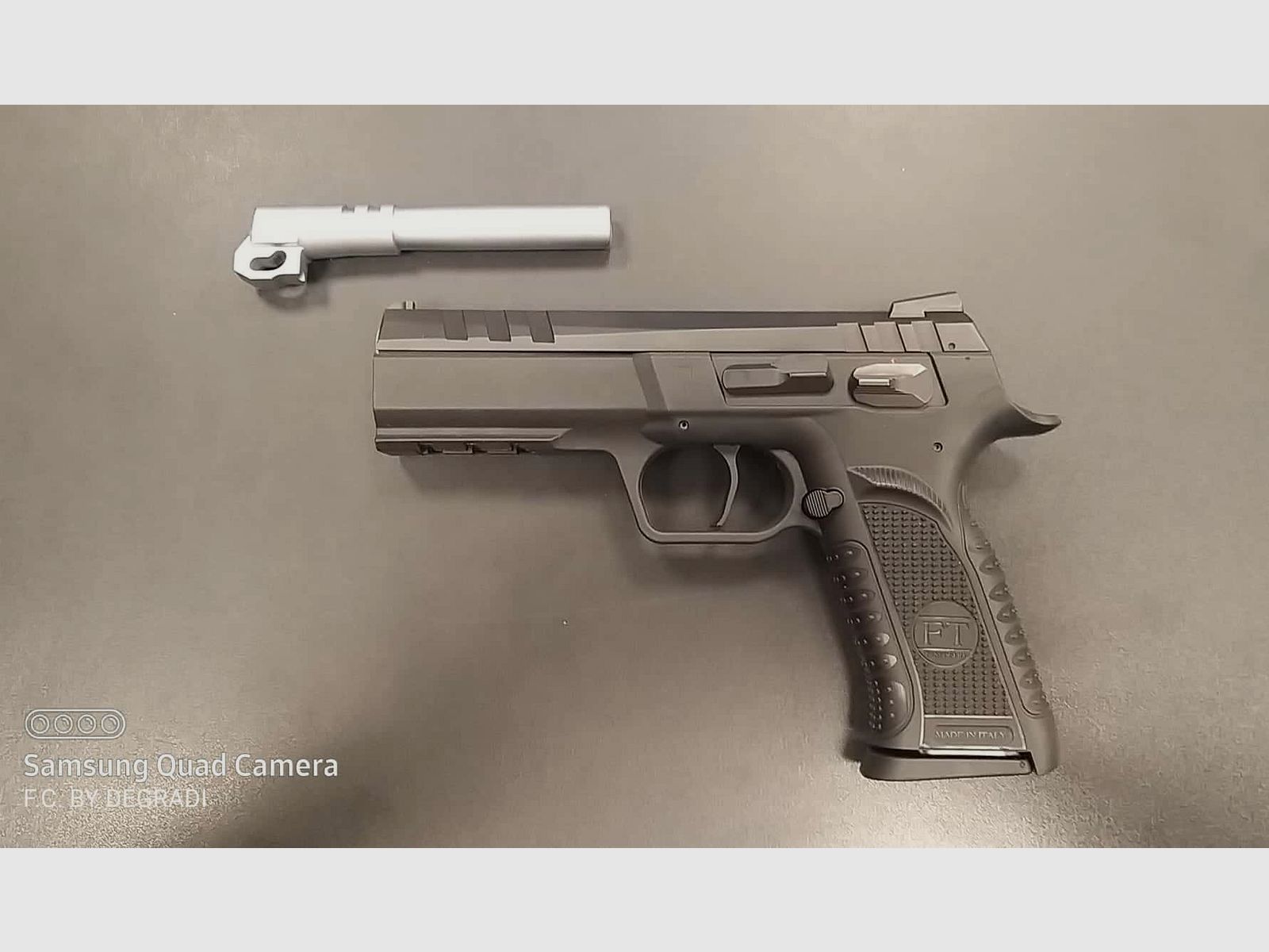 TANFOGLIO FORCE ESSE 9×21 mit Lauf 9×19, Bild 1 von 3