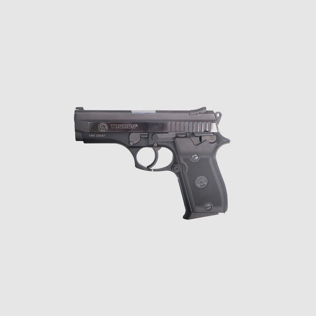 Taurus PT908