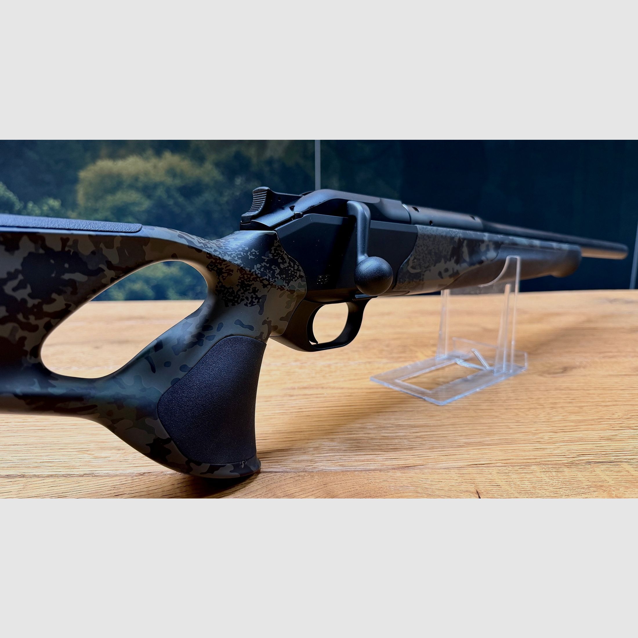 Blaser R8 Ultimate Carbon Huntec Camo Komplettwaffe / Kaliber wählbar / Logo schwarz / Semi Weight