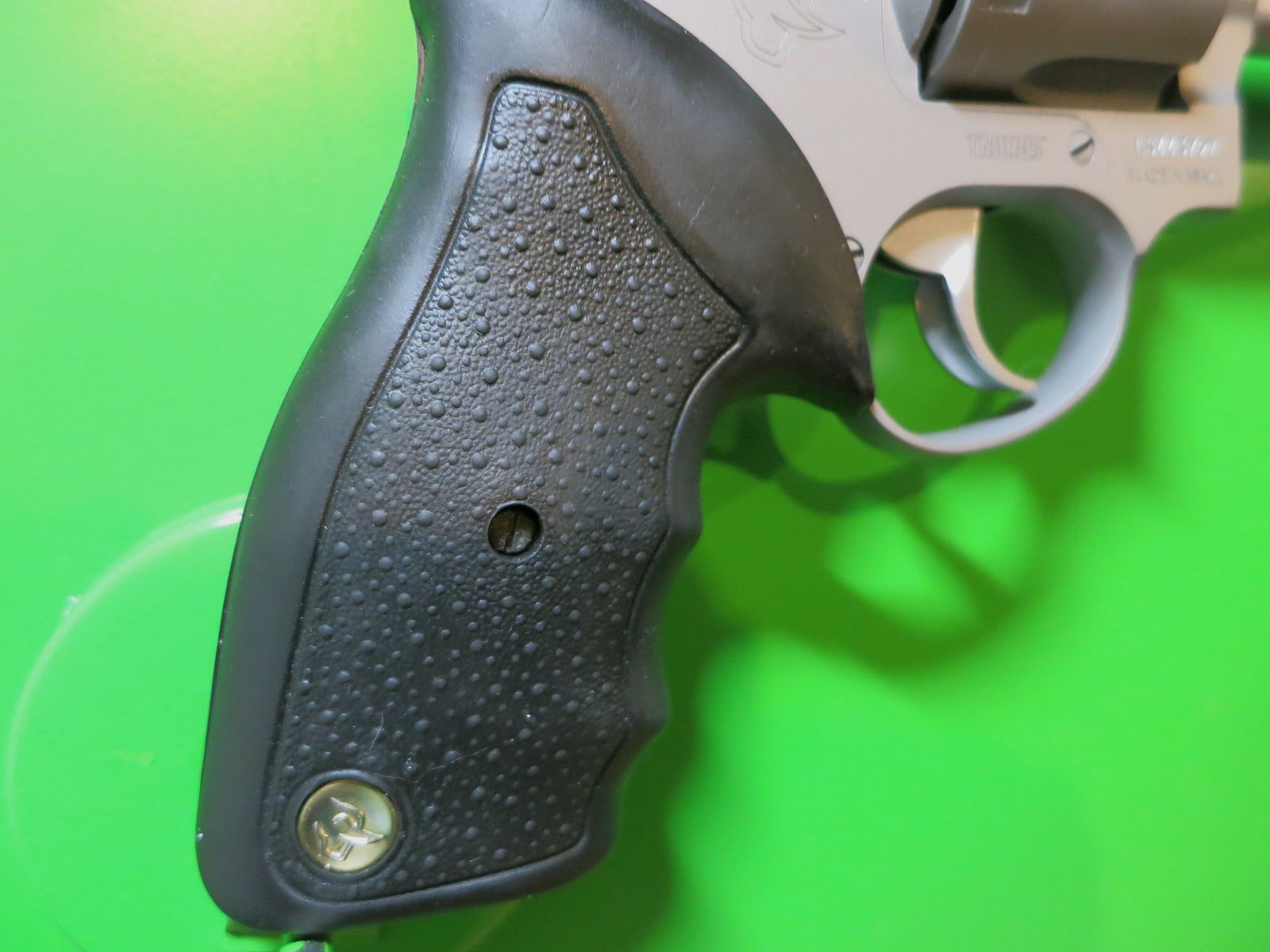 Revoler TAURUS 689, Kal. .357 Magnum,  Edelstahl (stainless), 6" Lauf   #26-