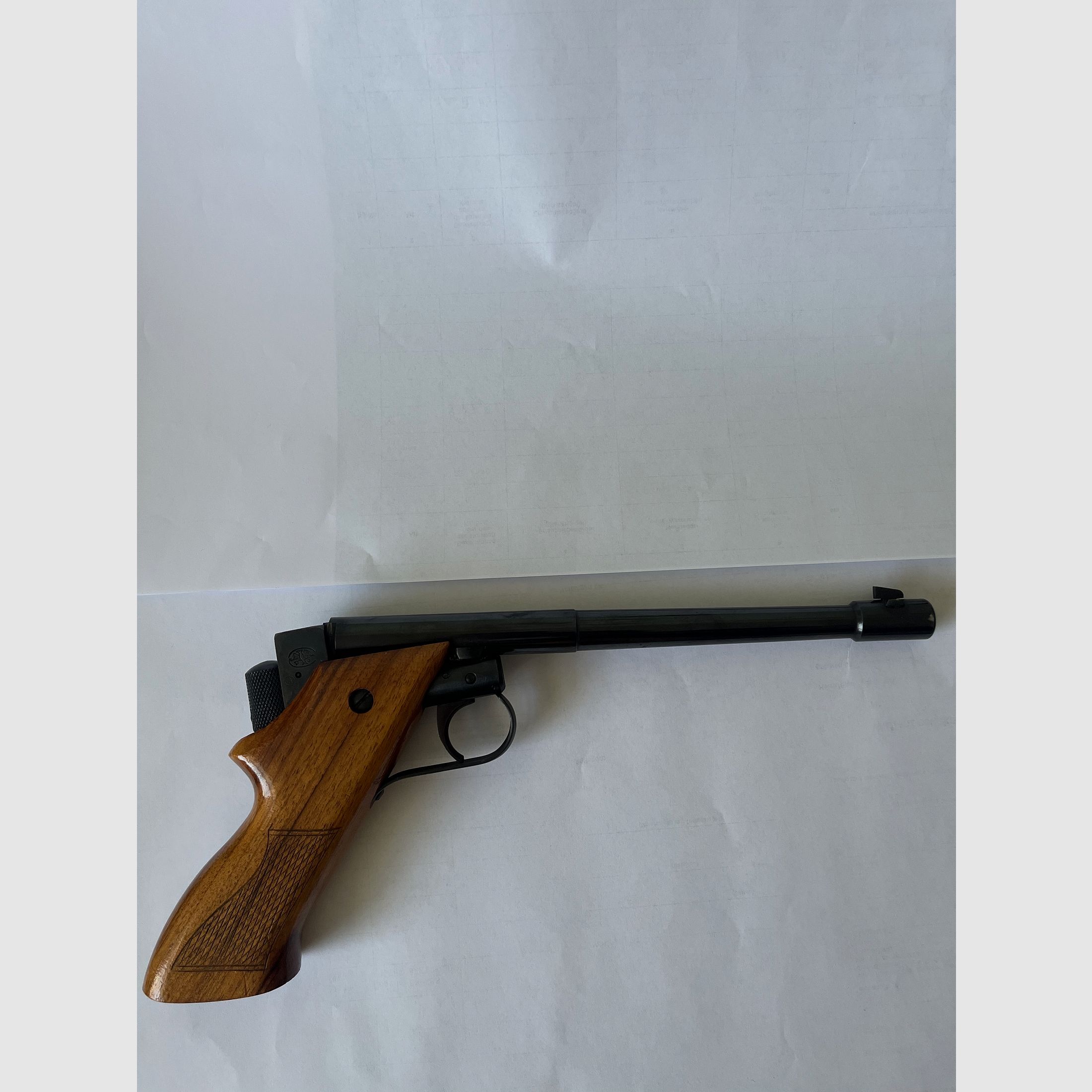 Brünner .22 lang Kipplauf-Kurzwaffe