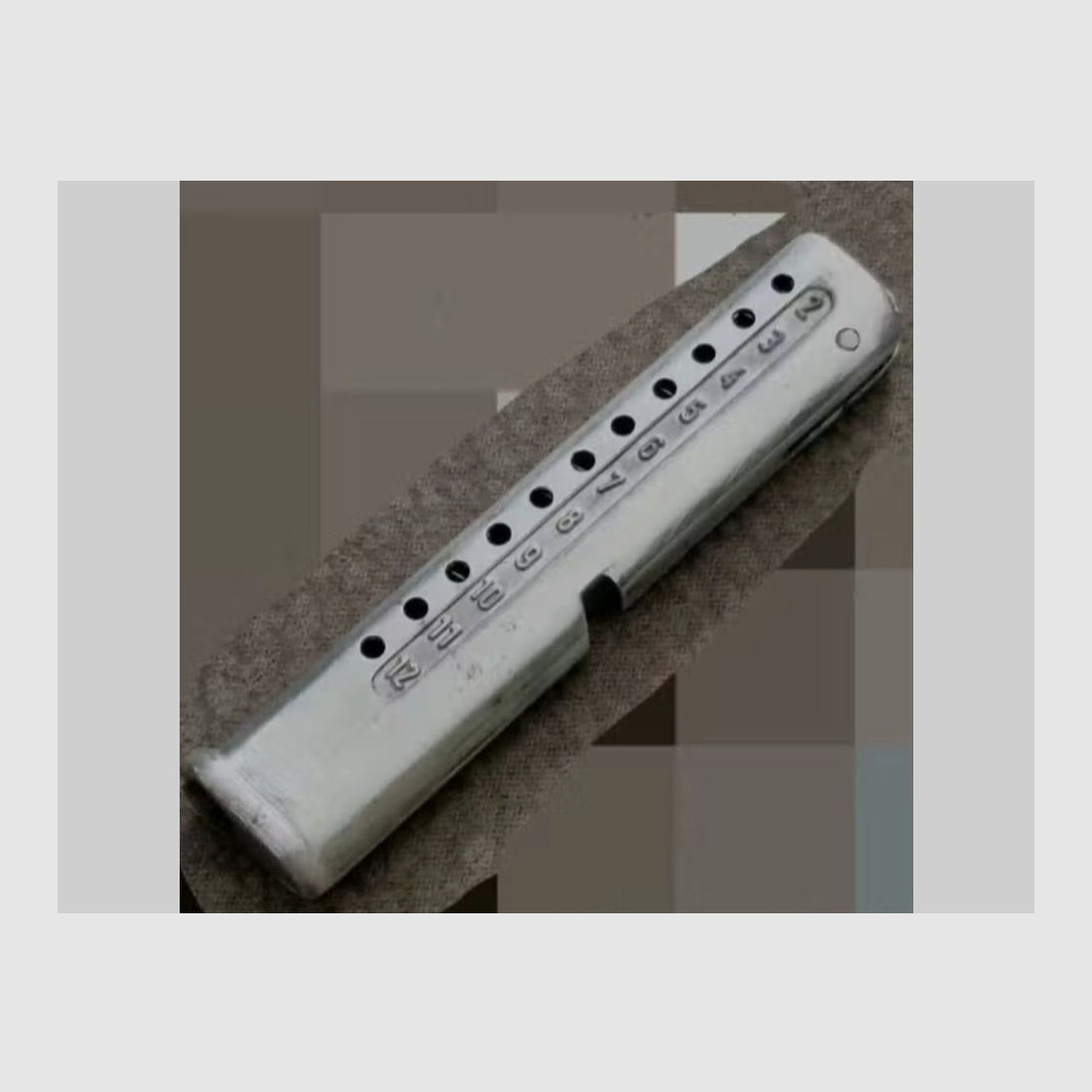 Magazynek 12-strzałowy do karabinu pneumatycznego DDR