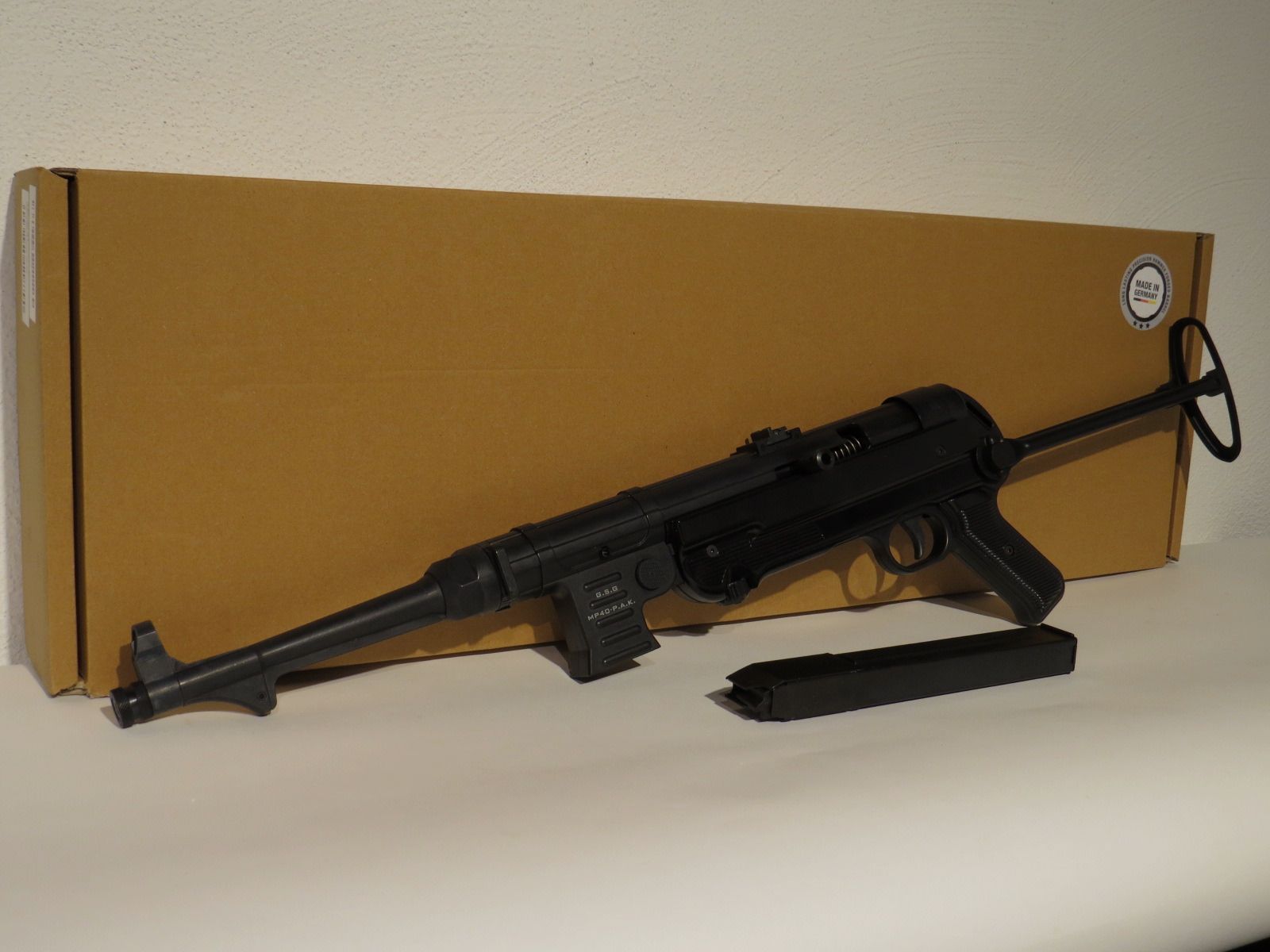 GSG (Schmeisser) MP40 - Czarny - 9mm P.A.K. - Gaz sygnałowy -