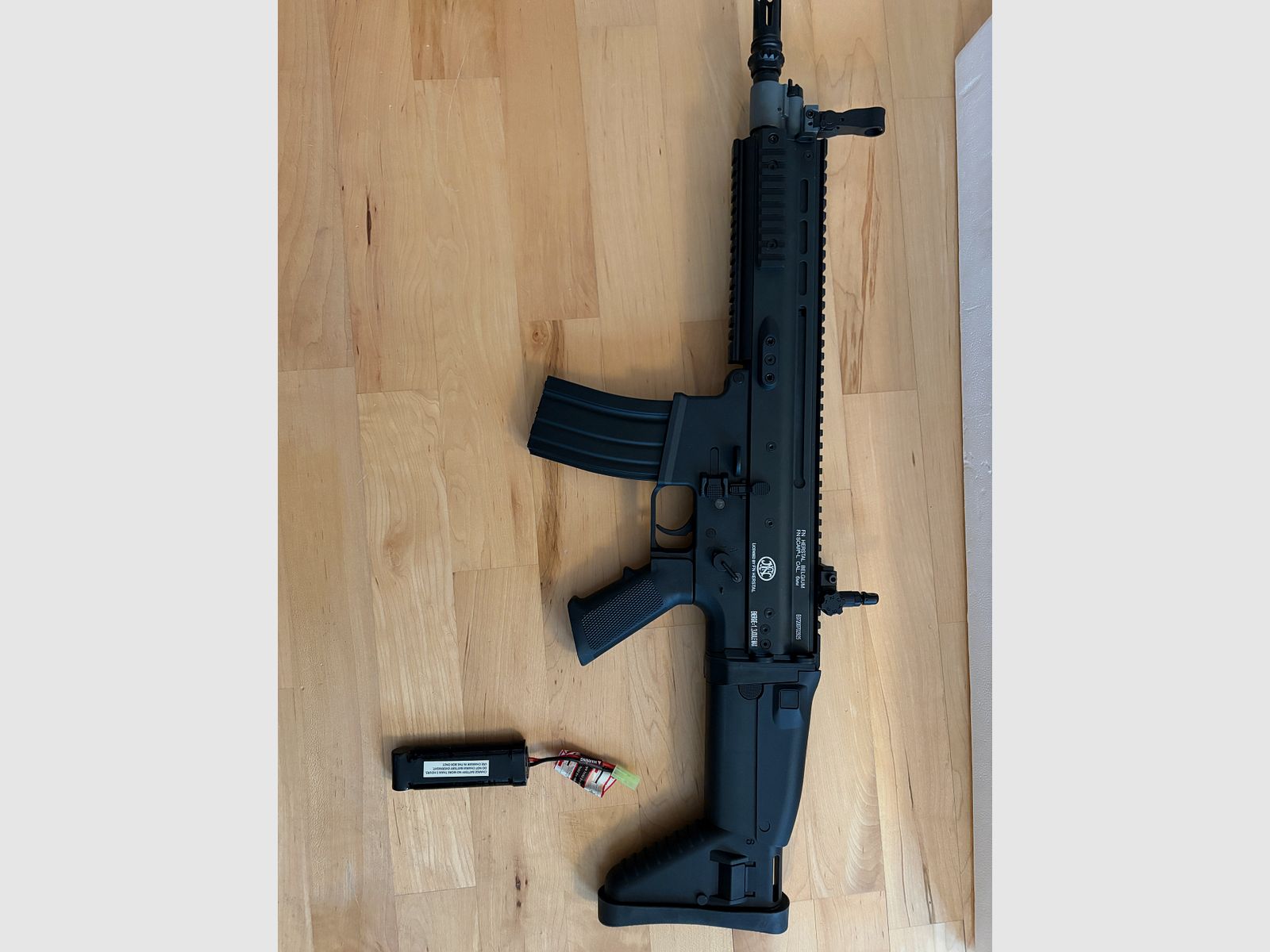 Softair Cybergun FN SCAR AEG, Cal. 6mm BB, image 4 of 4