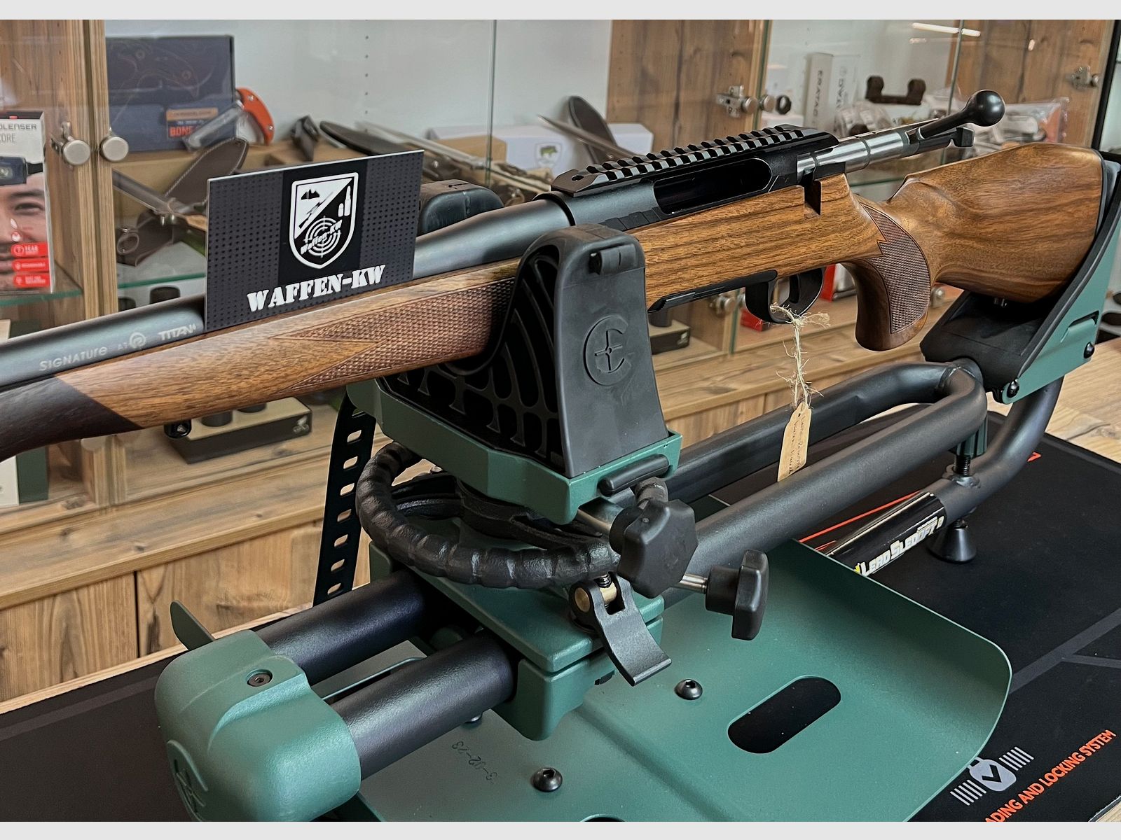 RÖWA Rössler repeating rifle Signature .308 Win. with luxury wooden stock M15x1 left-hand version