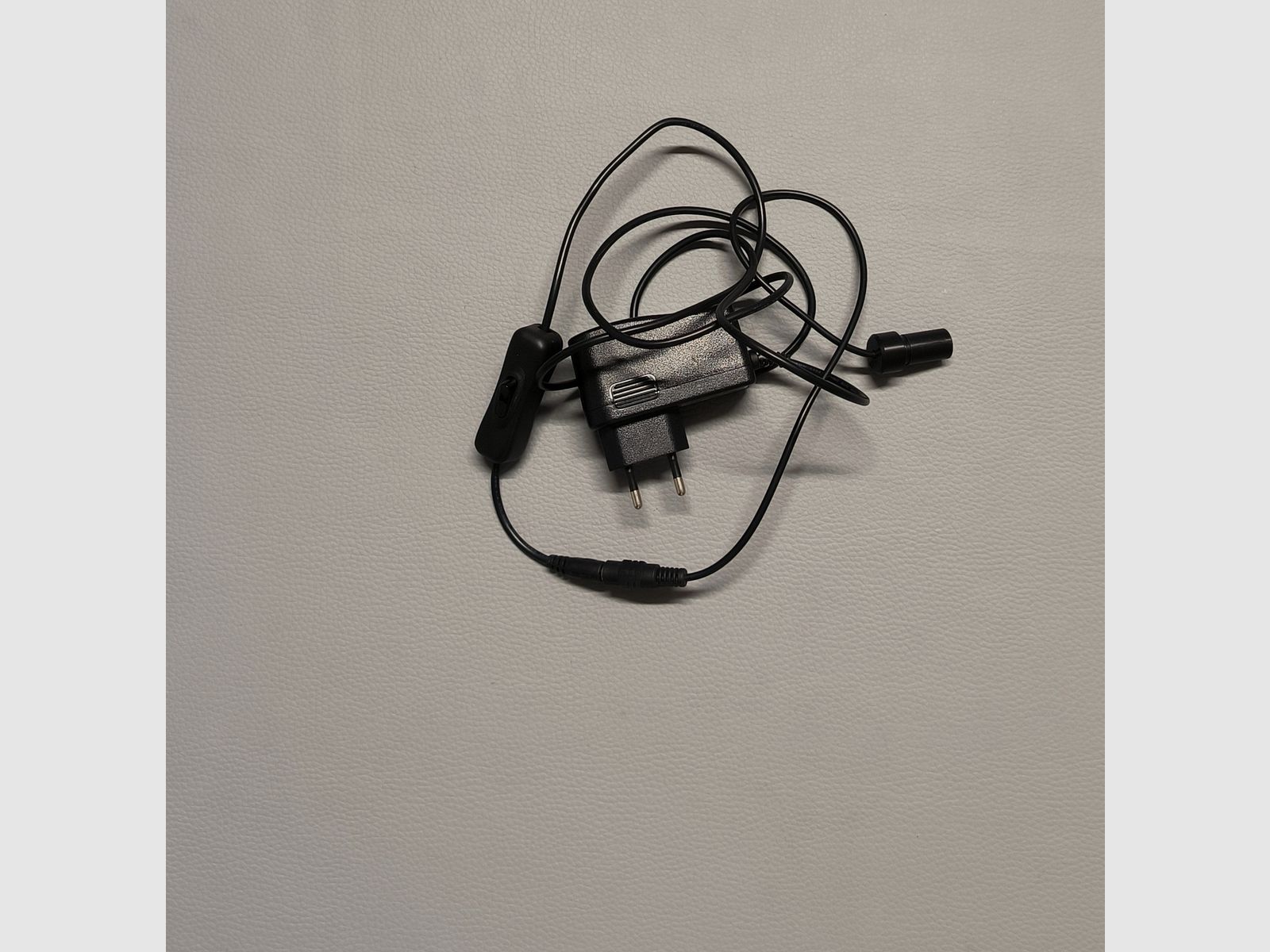 Inline Fabrication Sky Light 550