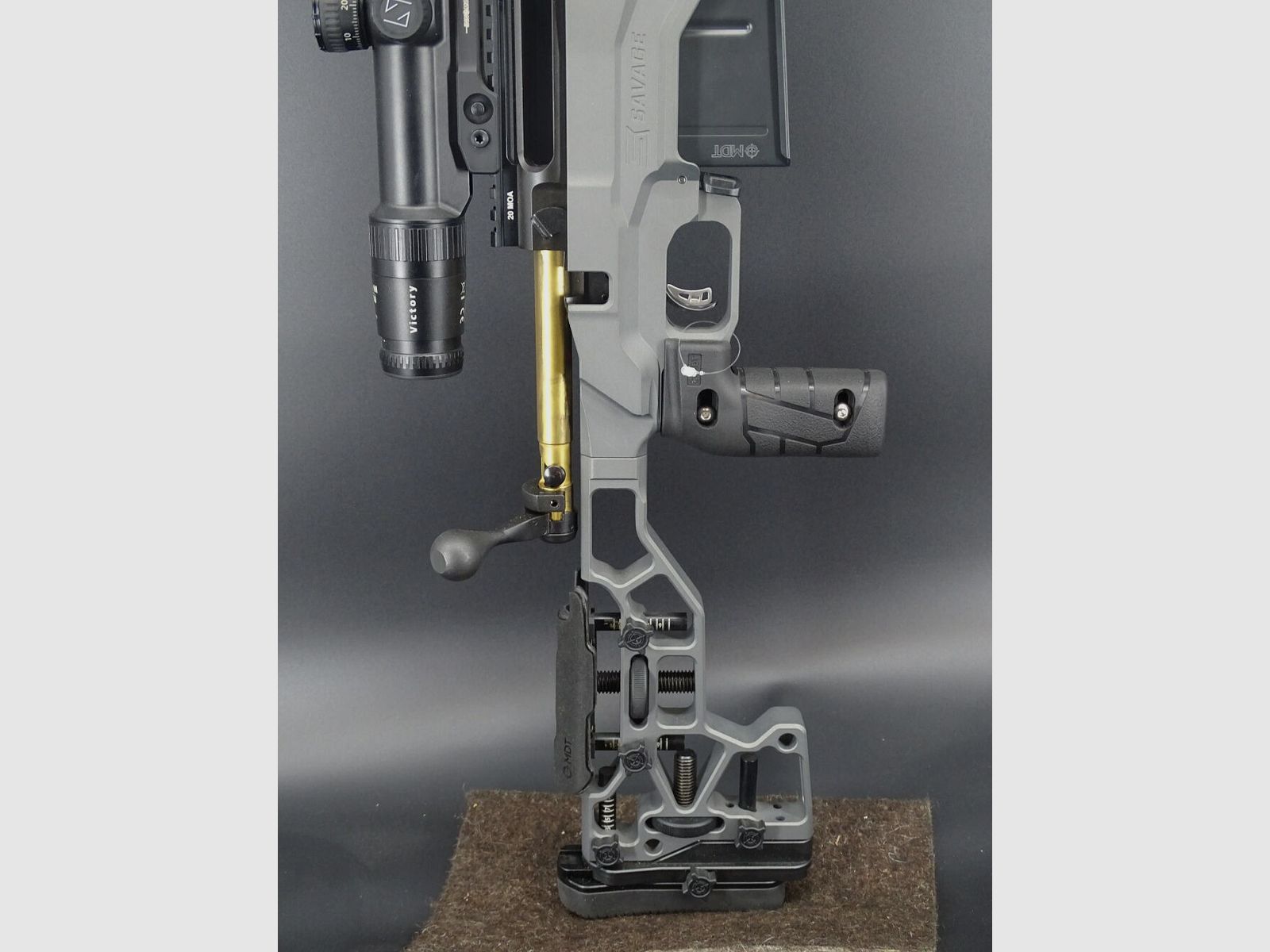 Savage 110 Elite Precision .338 Lapua Mag Zeiss Victory Diarange Bj 2022 110 Elite Precision / Fortmeier ZB / Innomount solo 25 disparos realizados