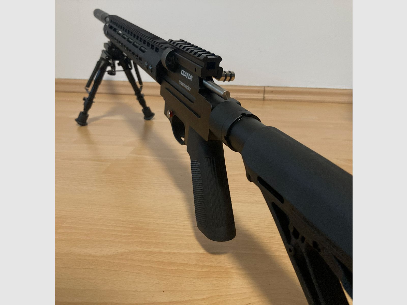 Diana Stormrider Luftgewehr 5,5mm Umbau AR15-Stil 7,5J, inklusive 35J Exportkit (nicht eingebaut)