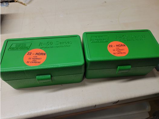 100 douilles, .22 hornet RWS, neu, avec amorces, deux boîtes et 100 projectiles RWS