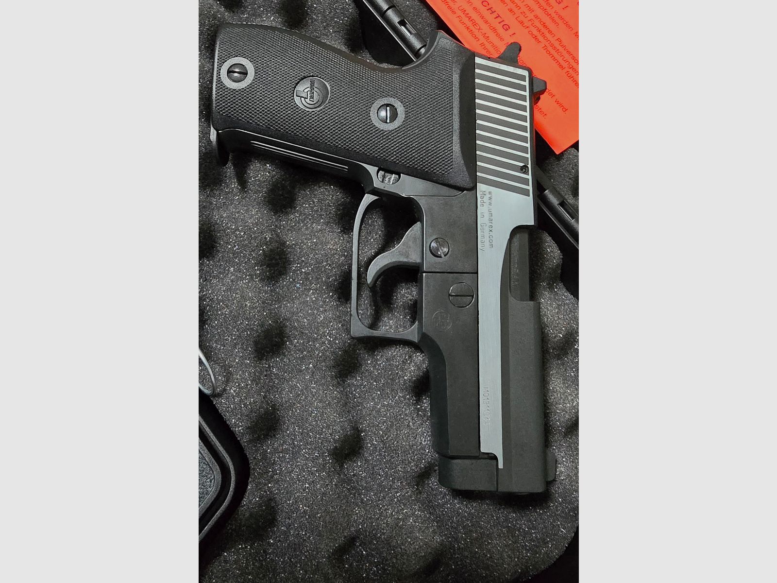 Hämmerli P26 Dark Ops (Geco 225) blank firing 9mm PAK black