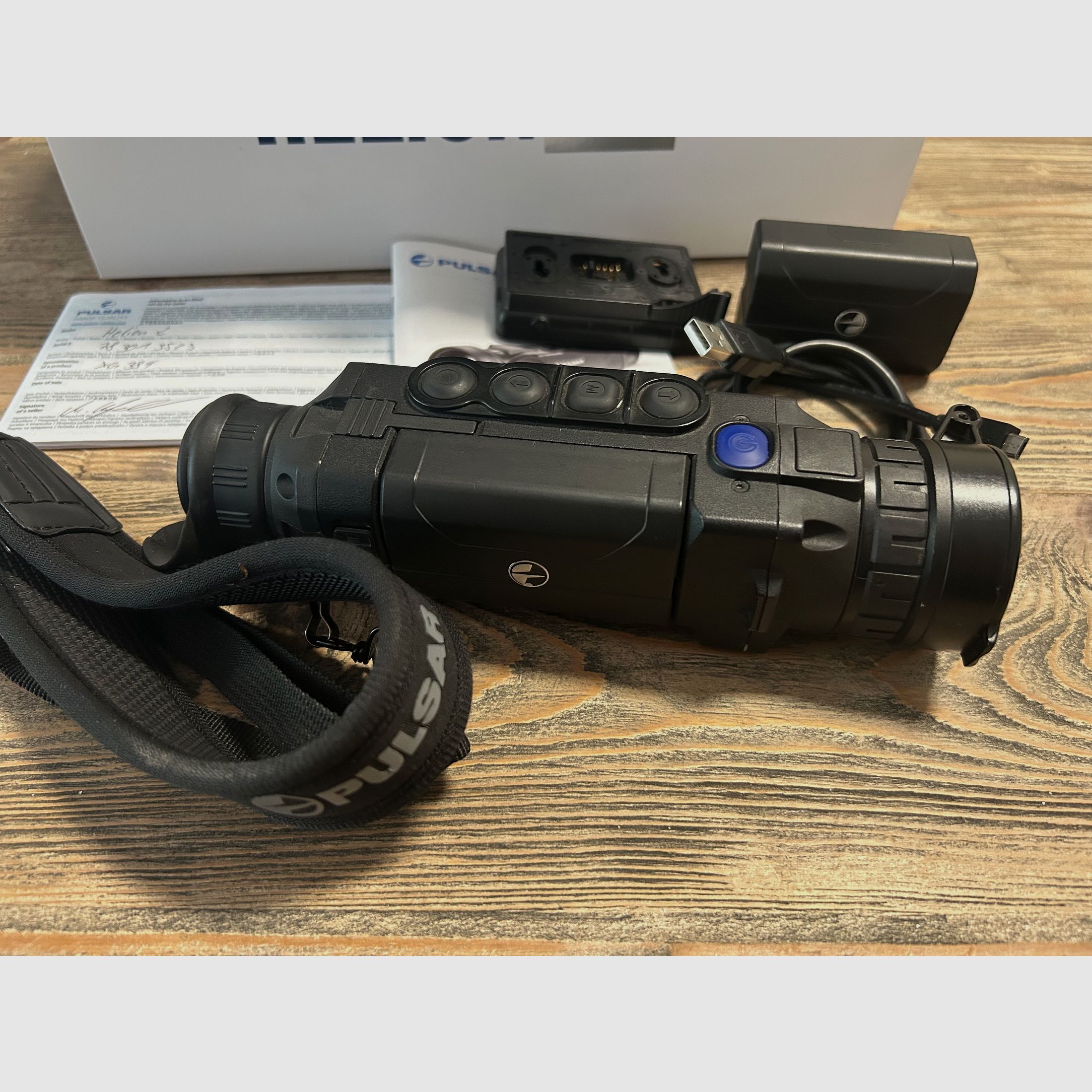 Dispositivo de imagen térmica Pulsar Helion 2 XQ38F en OVP con 2 baterías etc.!