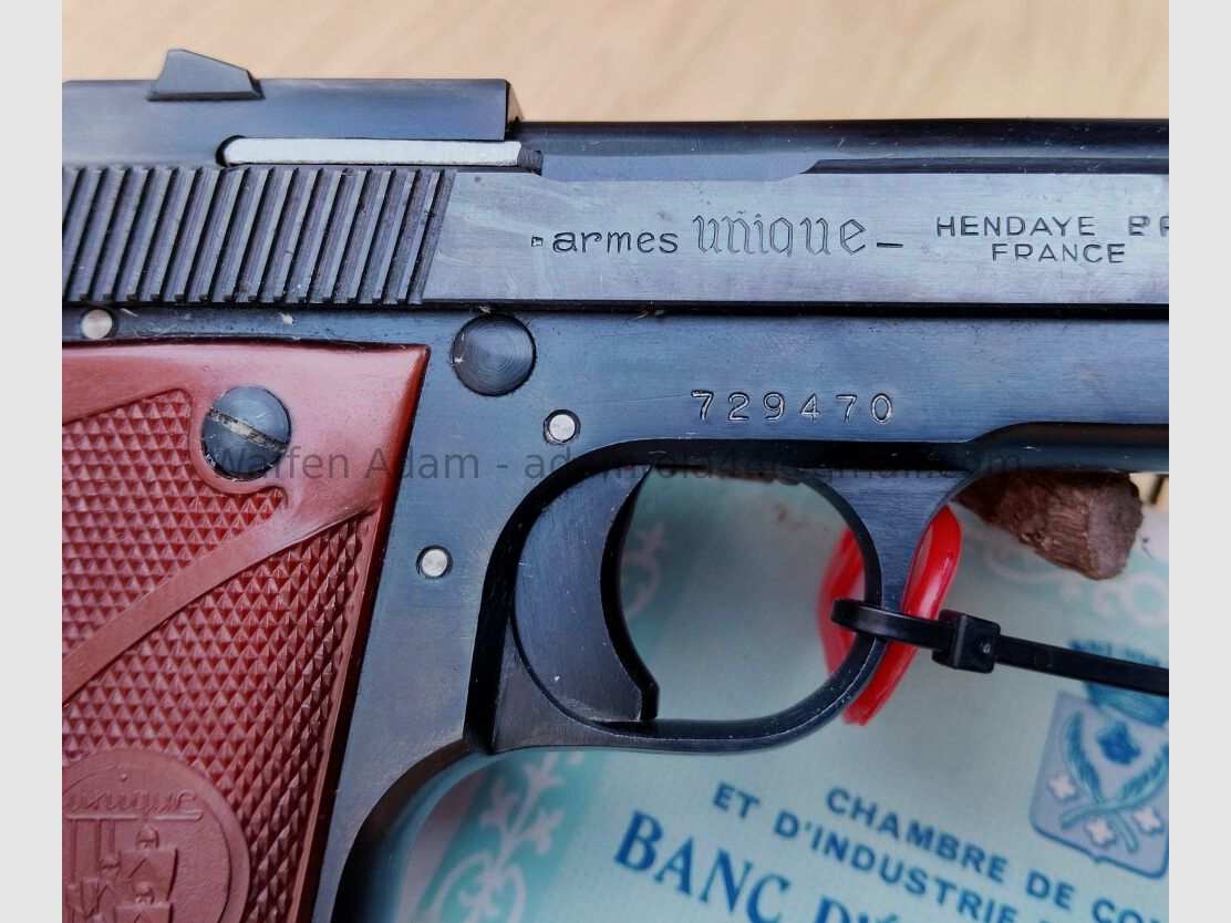 Unique Modell L