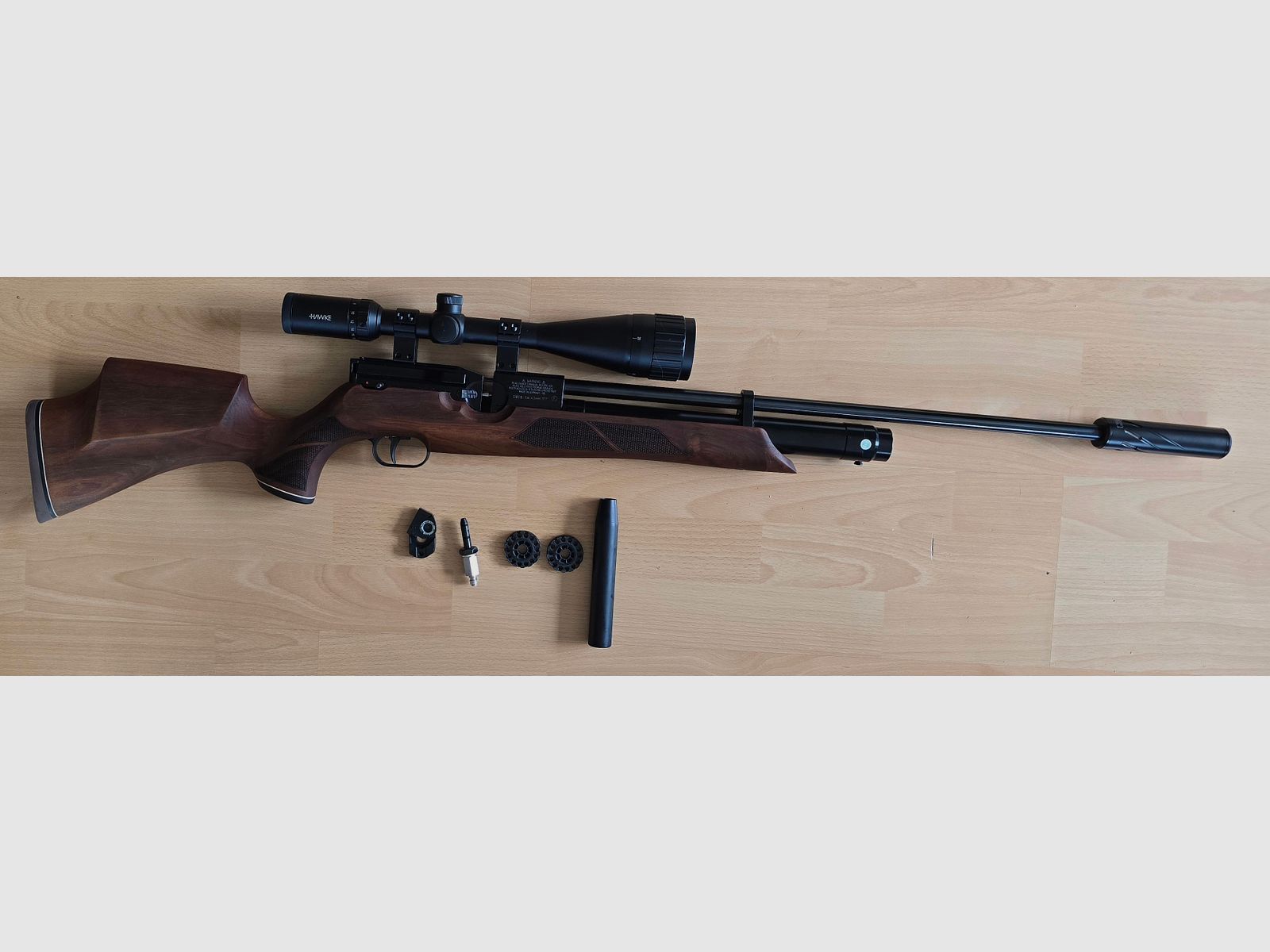 Weihrauch HW 100 mit Zubehör 