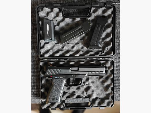 Novritsch SSX23 Gas Airsoft Pistole plus Zusatzmagazin und Silencer