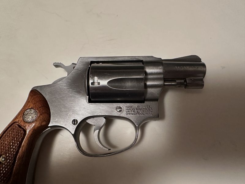 Smith & Wesson Mod. 36 Revolver .38Spez. Stainless Steel