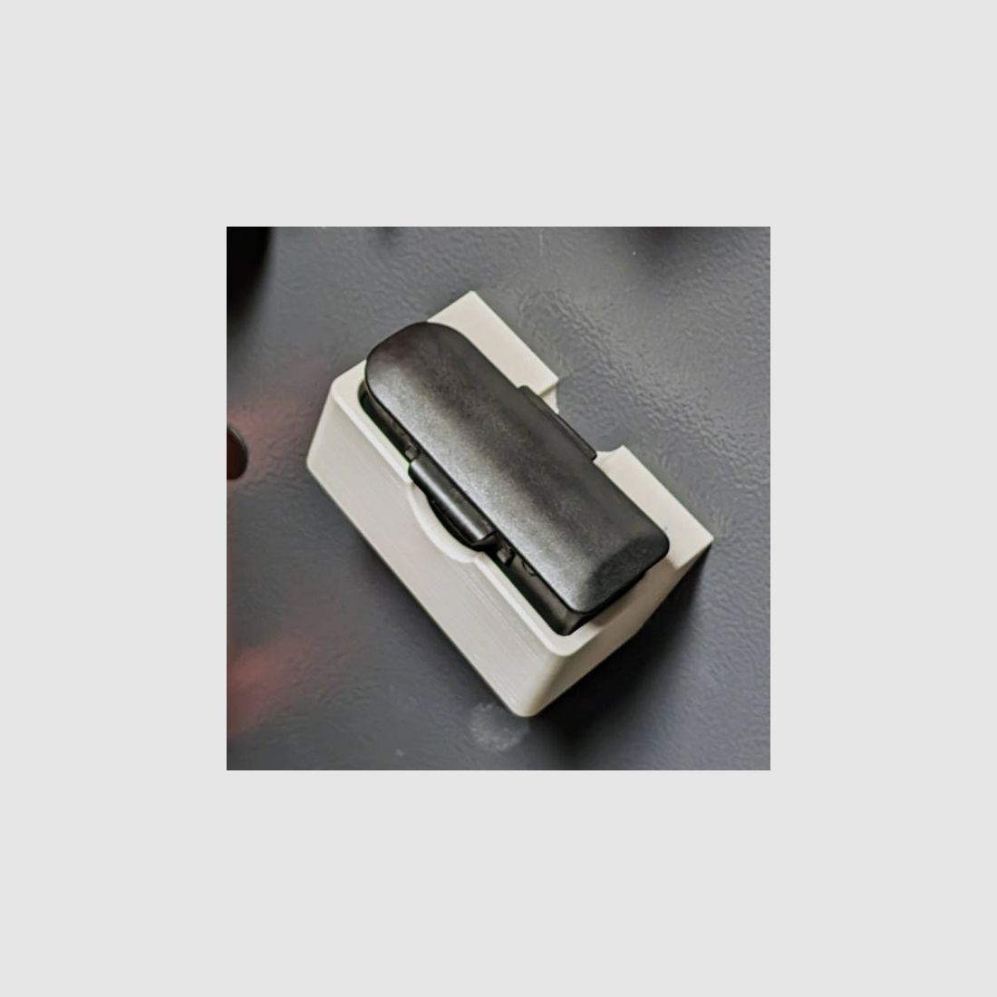 Magnetischer Magazinhalter für Steyr SM12 / CL2 / Scout Büchsen-Magazine für Waffenschrank - Zubehör für den Waffenschrank