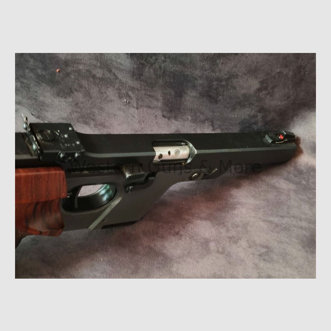Carl Walther ULM GSP Sport Pistolet meczowy Kal.22lr matowy oksydowany, zdjęcie 3 z 4
