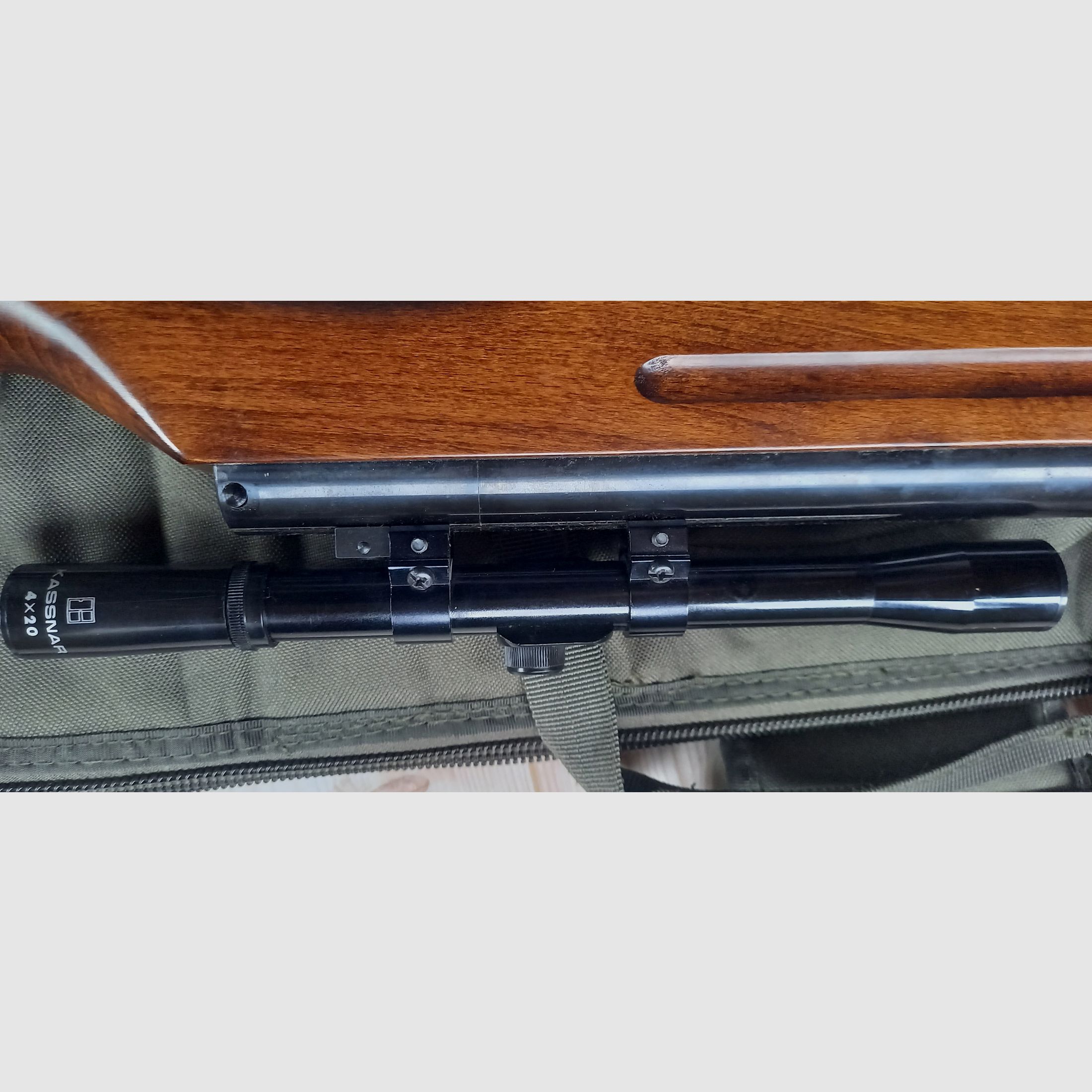 Weihrauch HW 35 with sighting scope 4x20