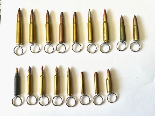 Différentes cartouches - porte-clés arme longue