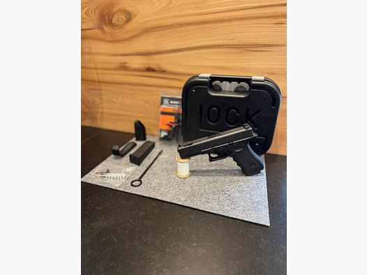 Glock 17 C Gen4 incl Original Performance Trigger like new